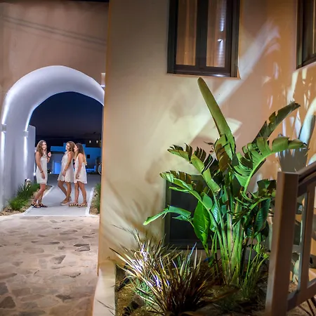 Отель Melidron Hotel Suites Villas 3*