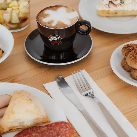 Melidron Hotel Suites Villas Hotell 3*